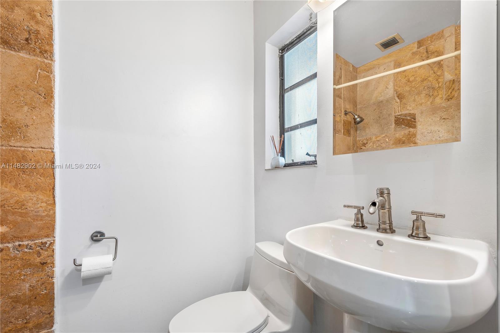 KEYSTONE ISLAND NO 2 - Residential