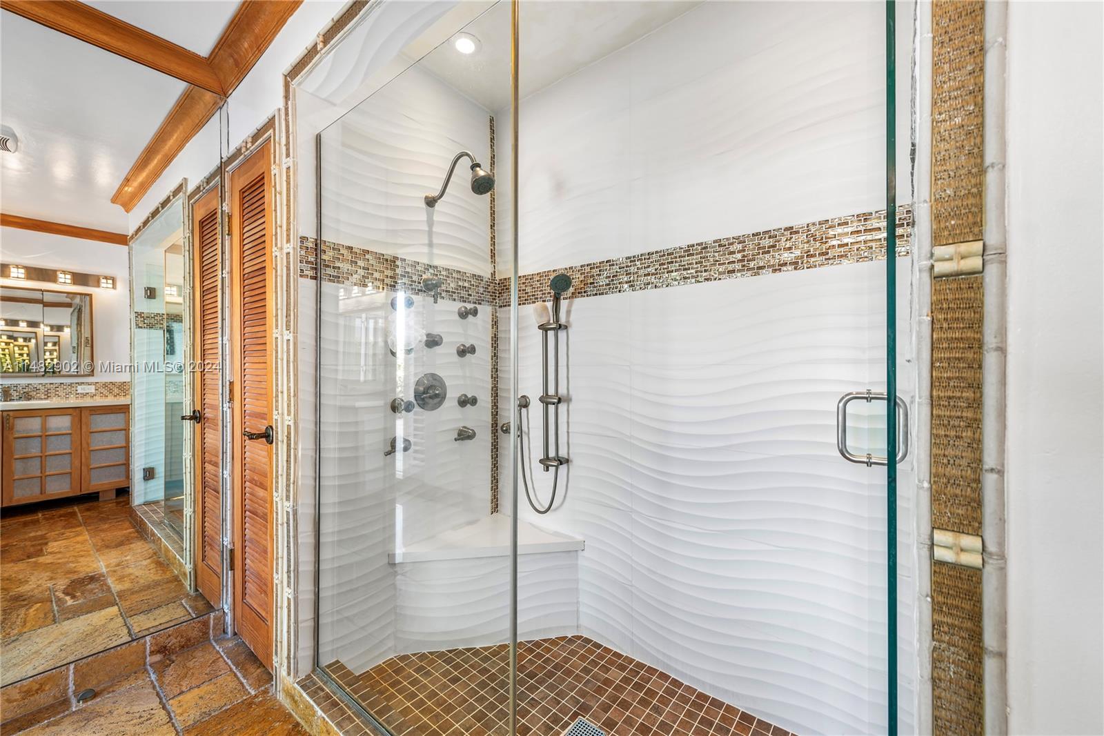 KEYSTONE ISLAND NO 2 - Residential