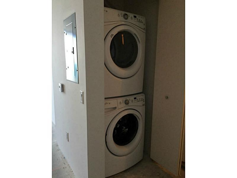 BRICKELLHOUSE - Residential Lease