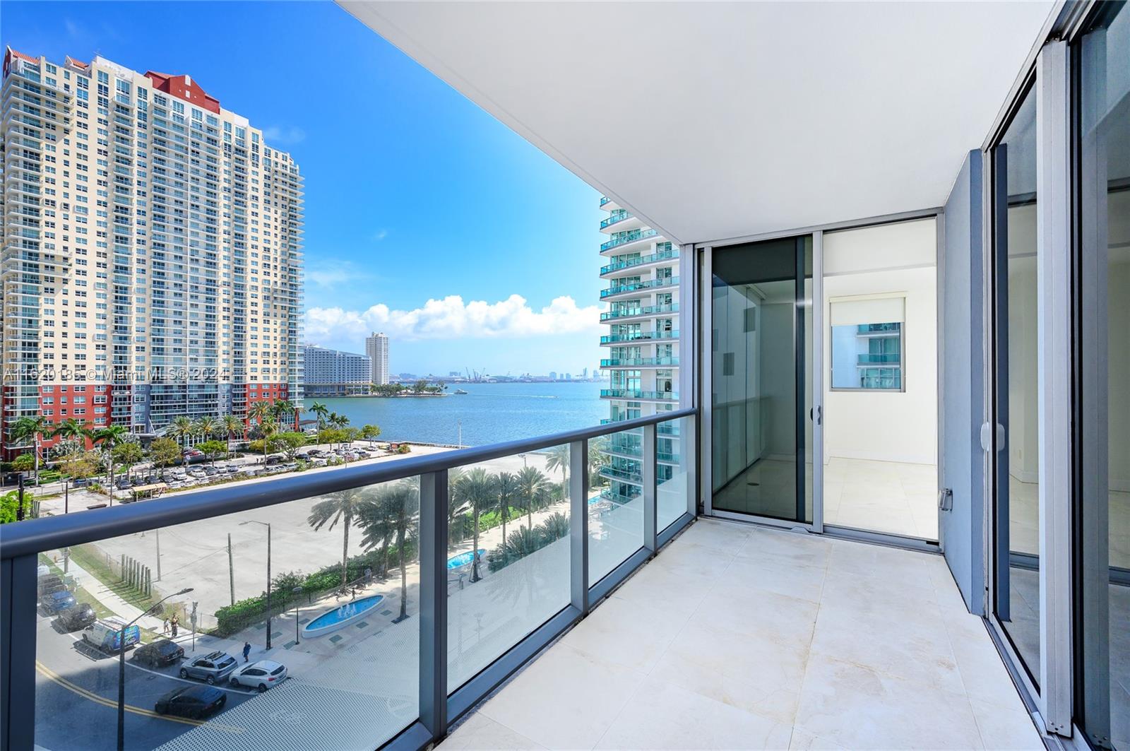 1300 Brickell Bay Dr 809