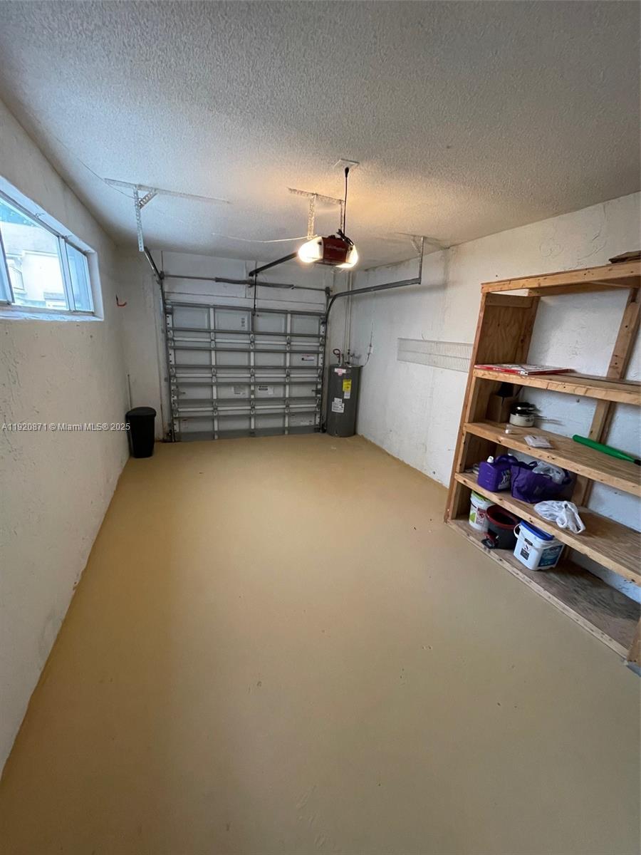 TOWNHOUSES AT JACARANDA - Residential Lease