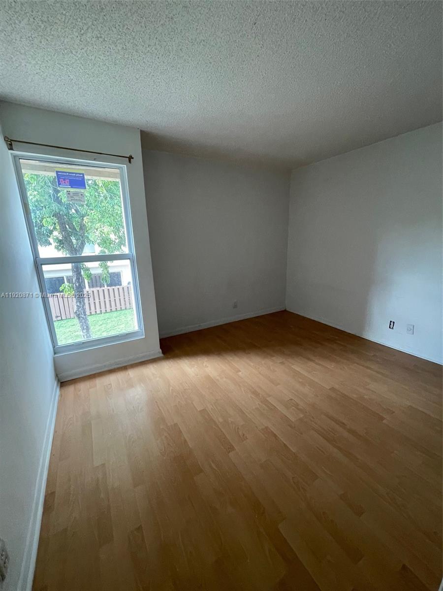 TOWNHOUSES AT JACARANDA - Residential Lease