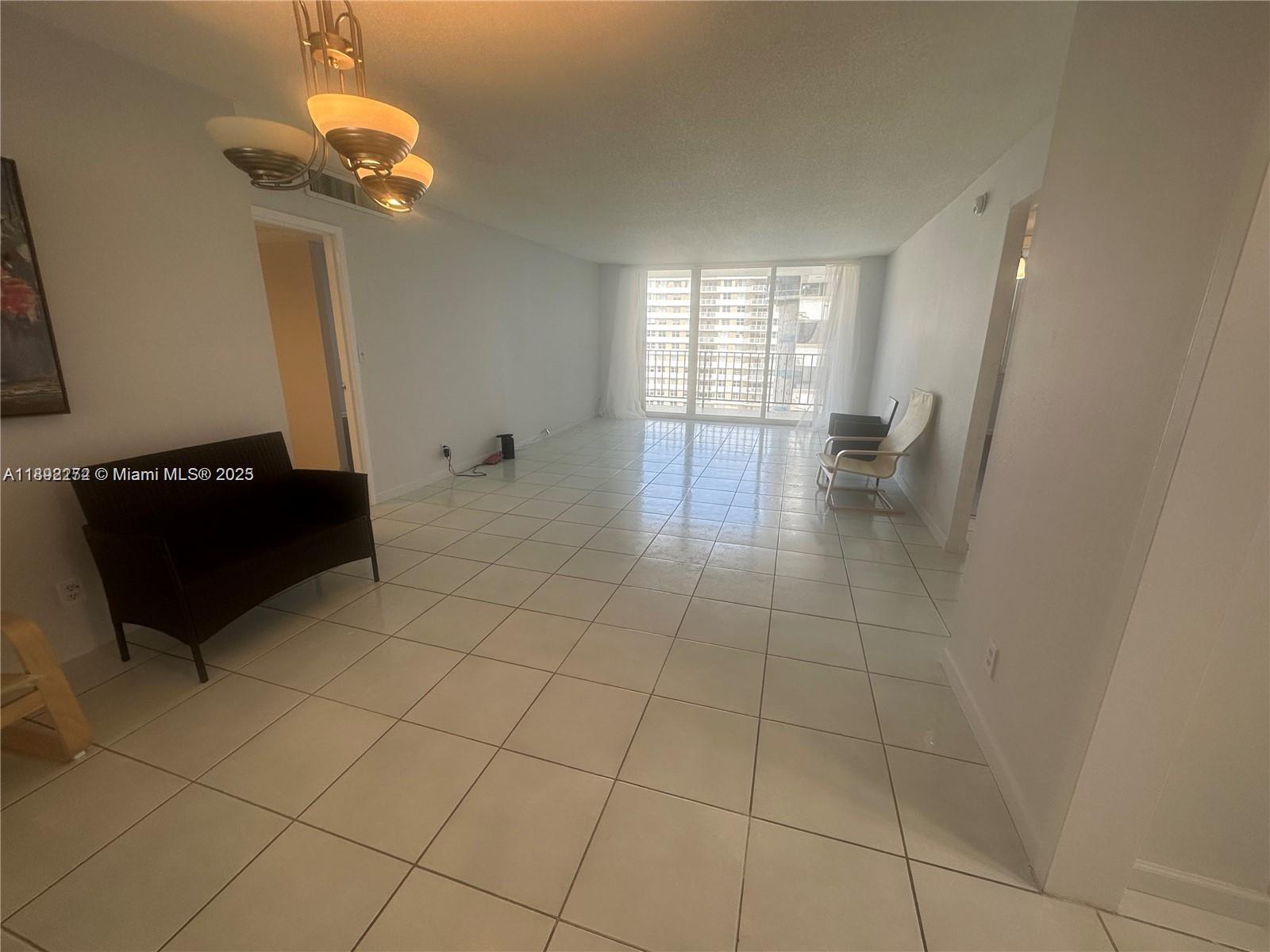 PARKER PLAZA CONDO ESTATE - Residential Lease