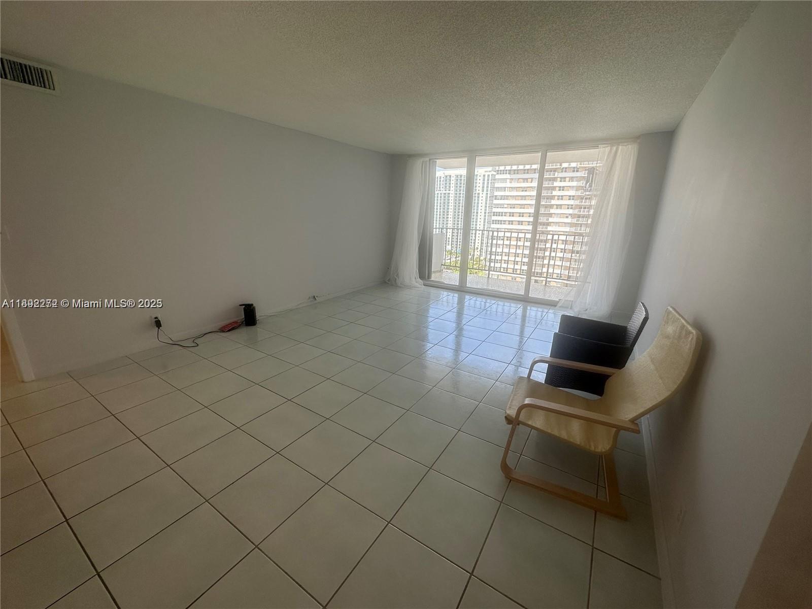 PARKER PLAZA CONDO ESTATE - Residential Lease
