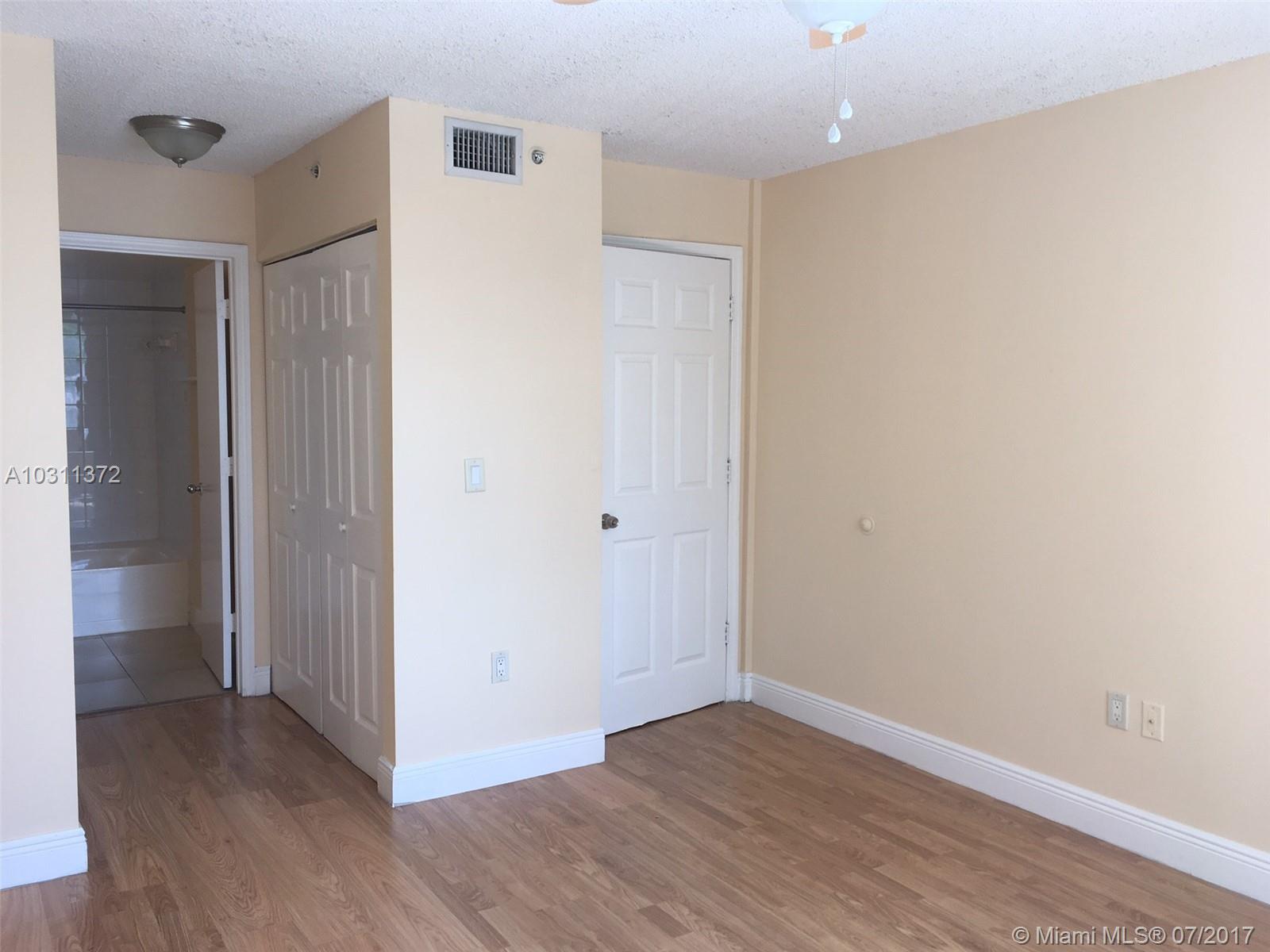 ST ANDREWS CONDO - Residential Lease