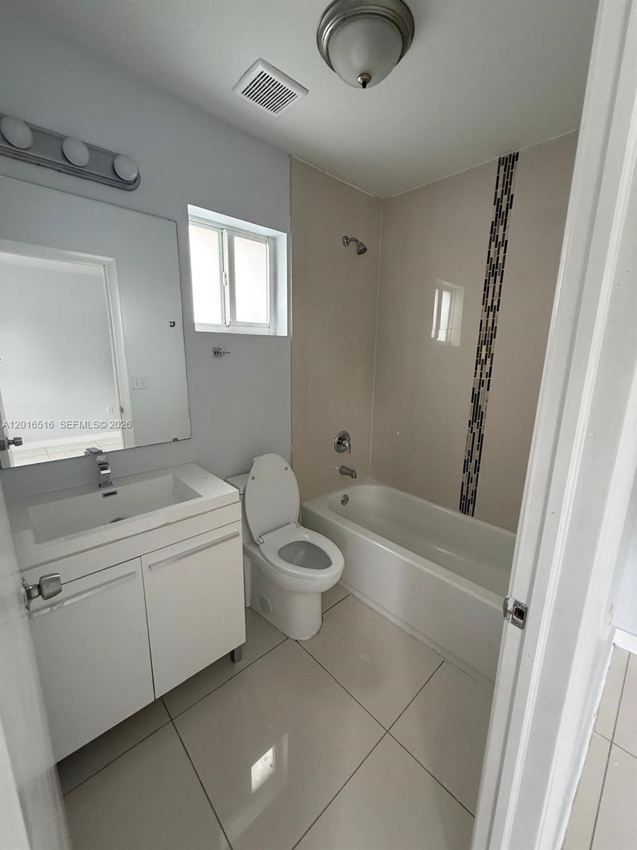 PARA VILLA HGTS - Residential Income