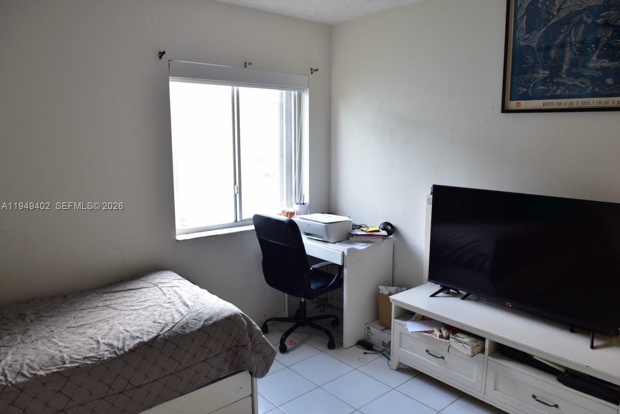 SILVER LAKES AT PEMBROKE - Residential