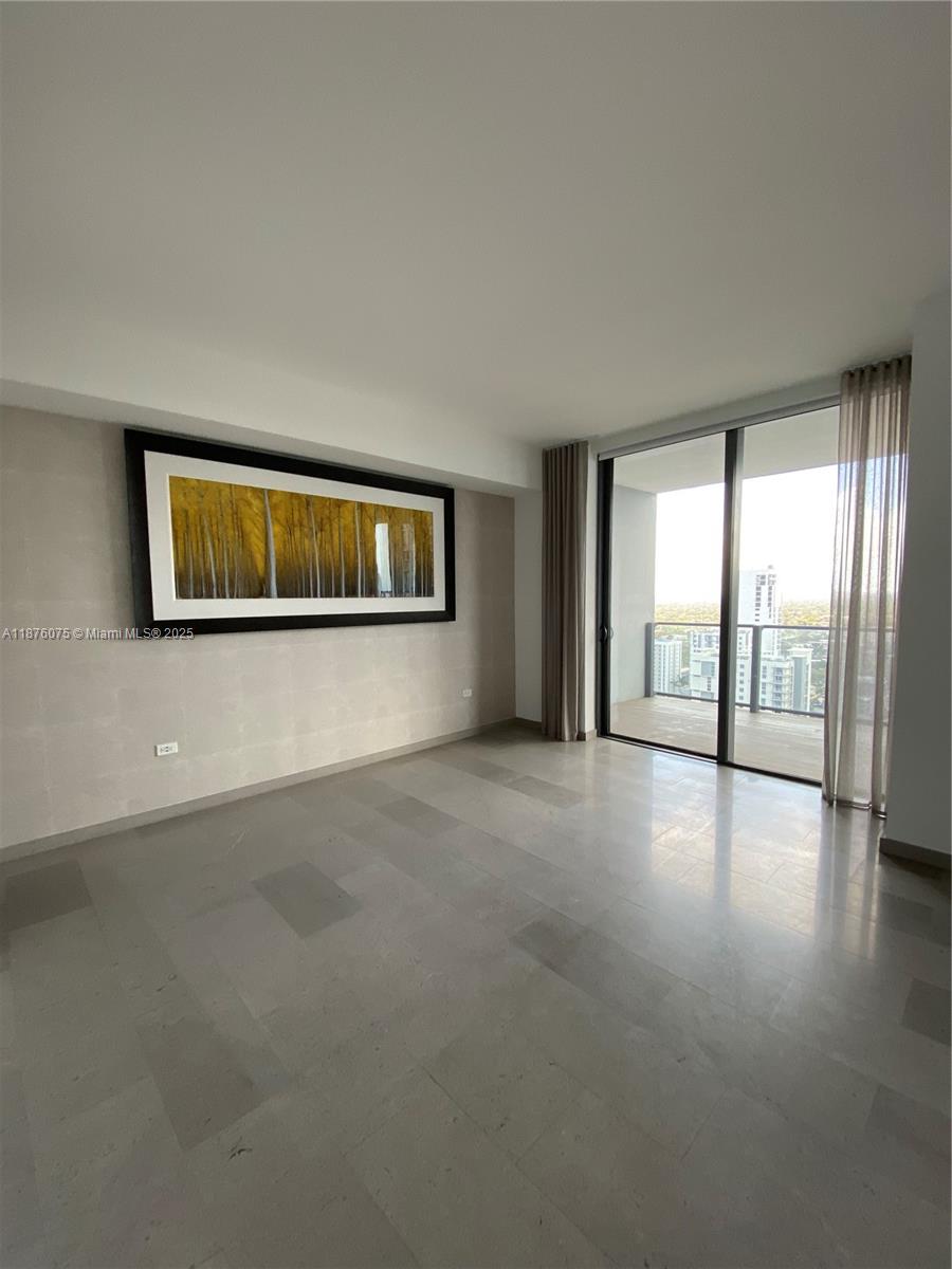 RISE CONDO - Residential Lease