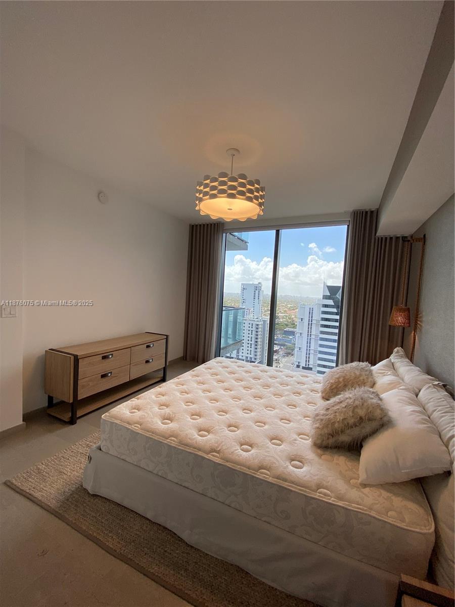 RISE CONDO - Residential Lease