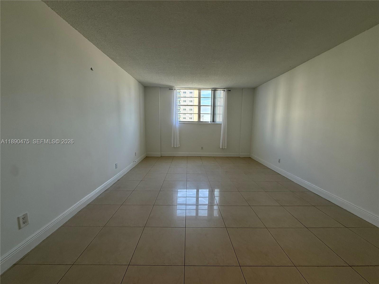 OCEANVIEW BUILDING A COND - Residential