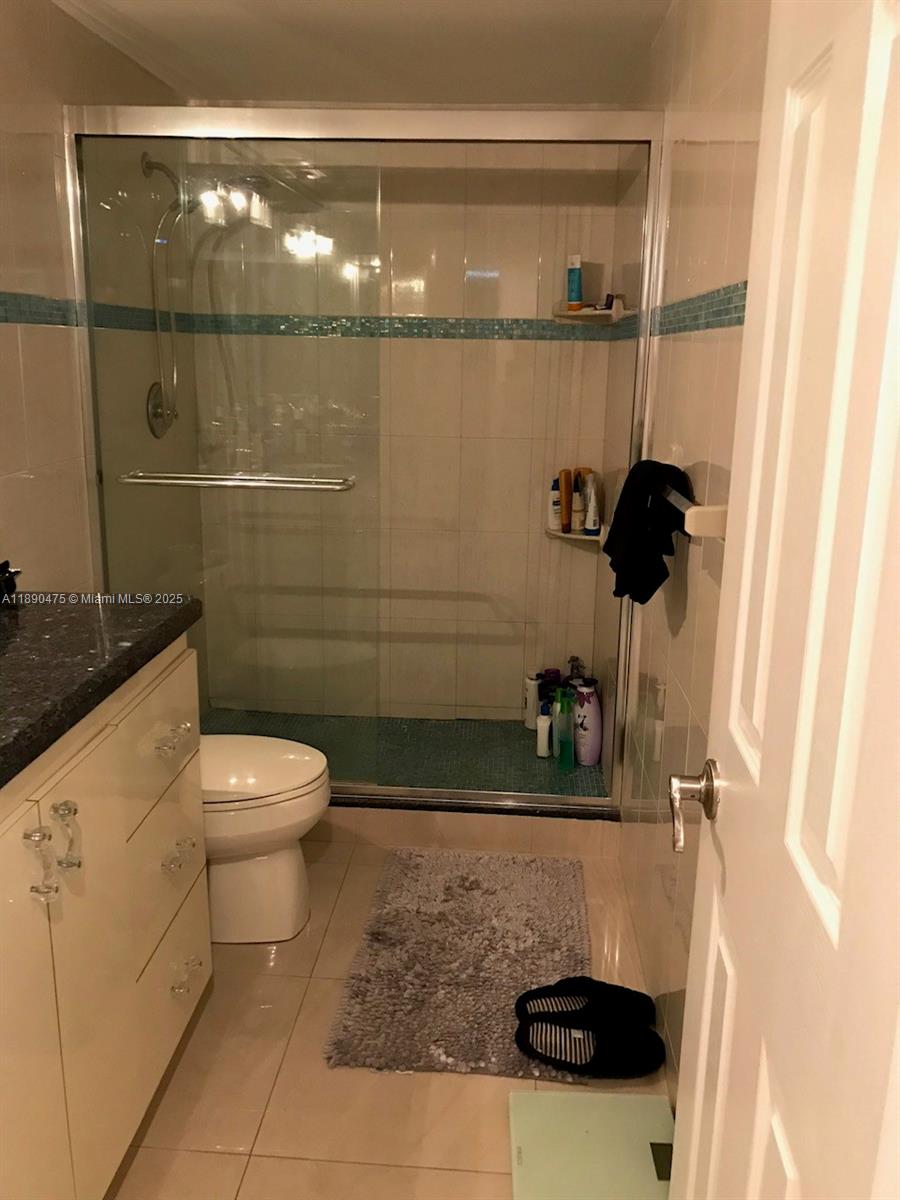 OCEANVIEW BUILDING A COND - Residential