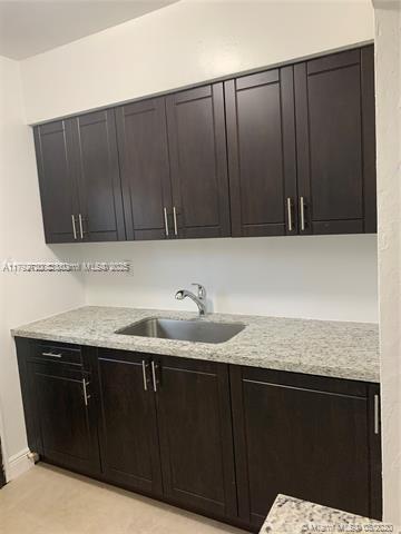 1165 Nw 63rd St 2, Miami, Broward County, Florida - 2 Bedrooms  
1 Bathrooms - 