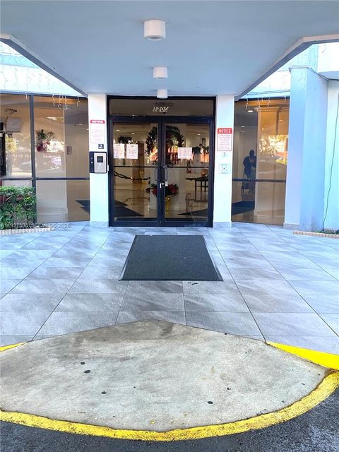 1200 NE Miami Gardens Dr 1017W Miami FL 33179