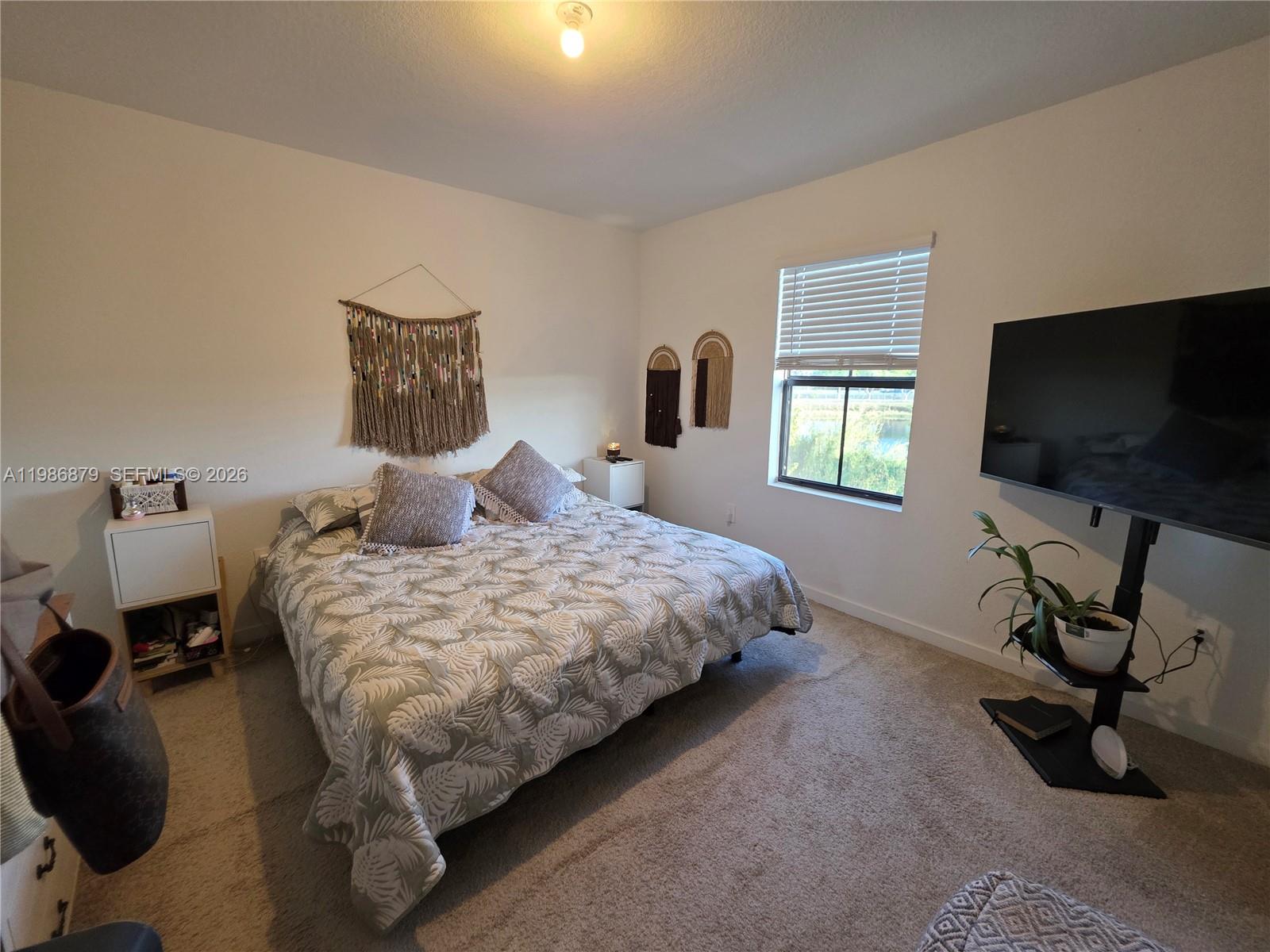 MIAMI LAND AND DEVELOPMEN - Residential Lease