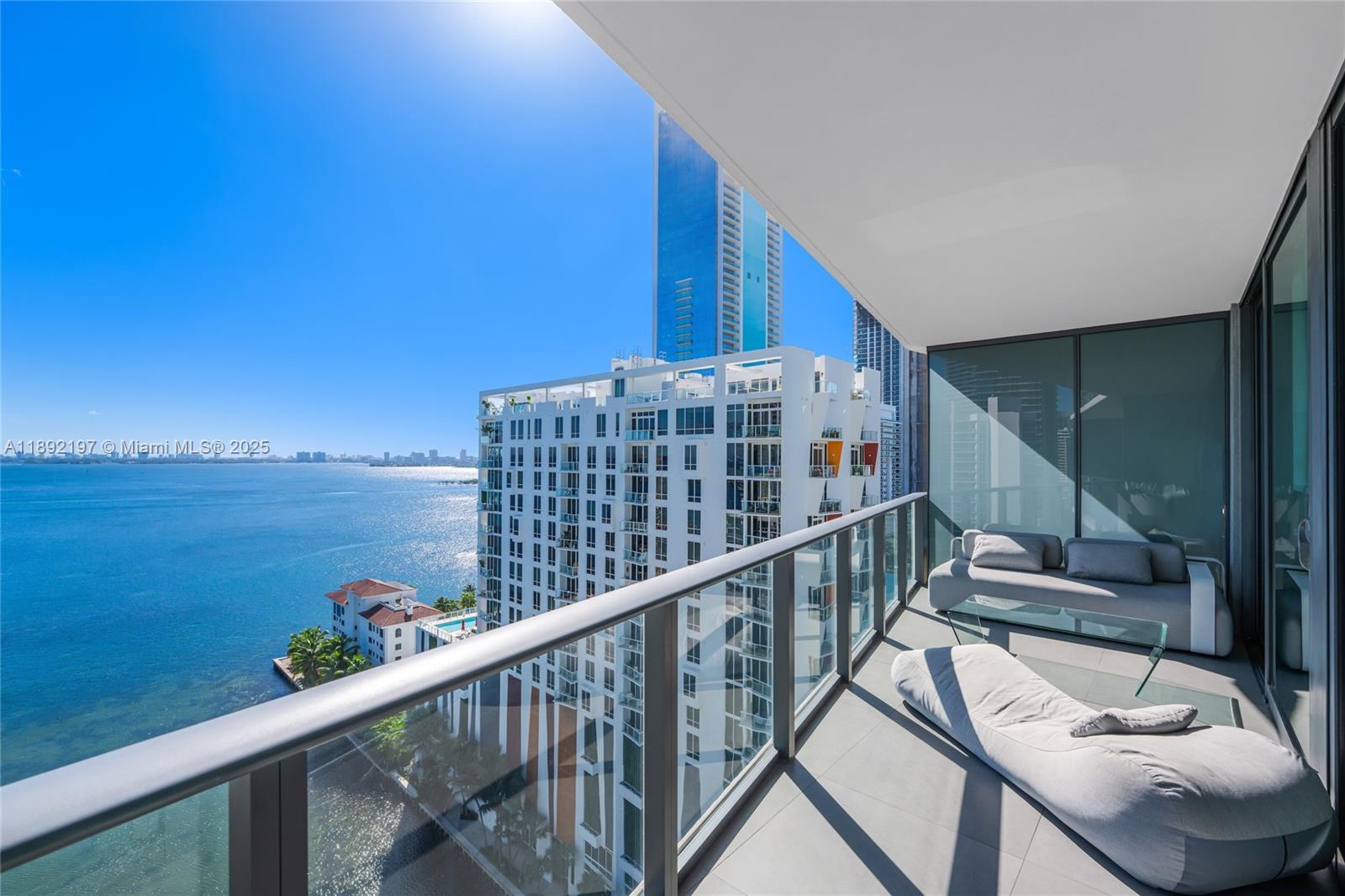 ICON BAY CONDO - Residential Lease