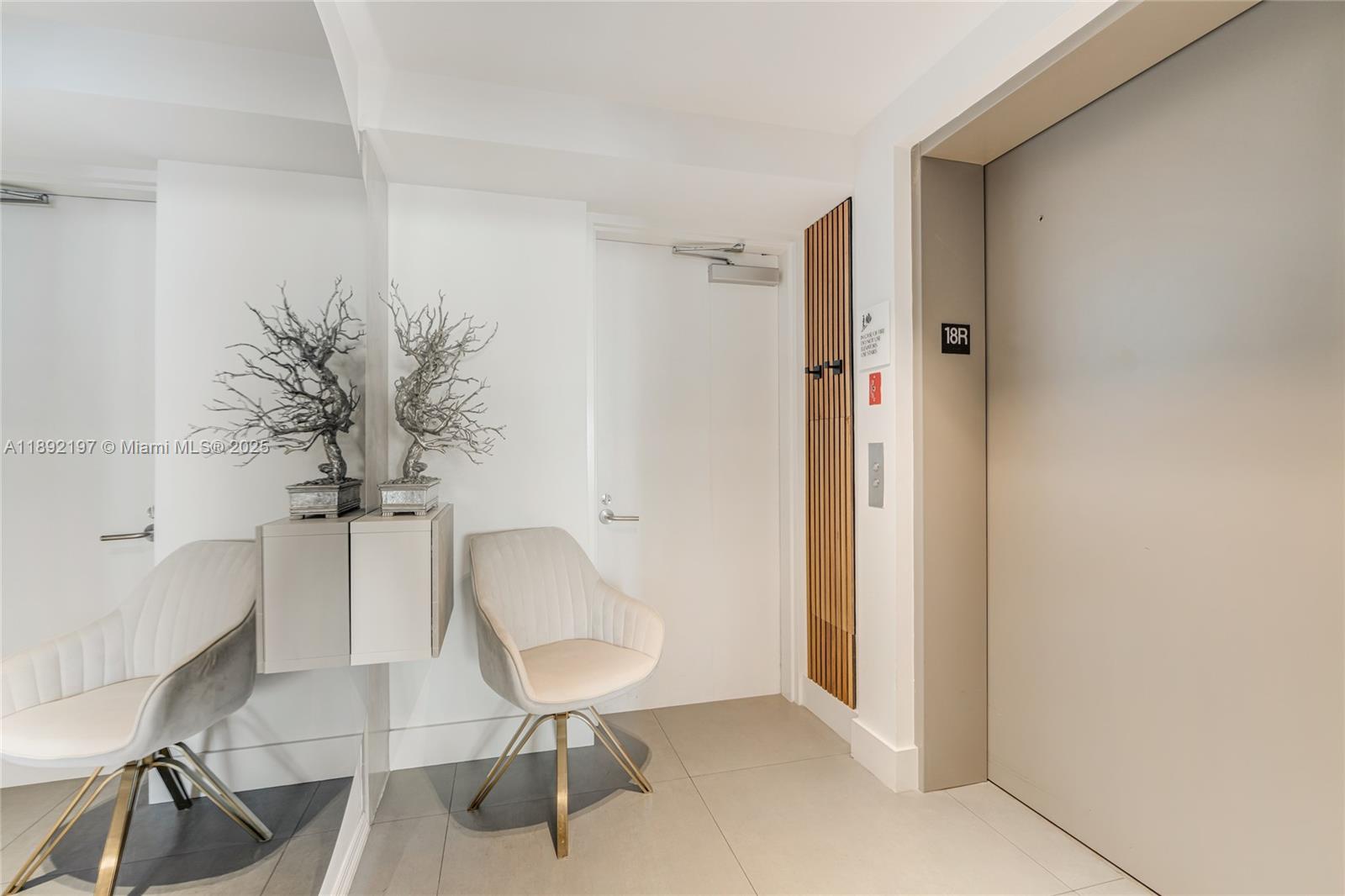 ICON BAY CONDO - Residential Lease