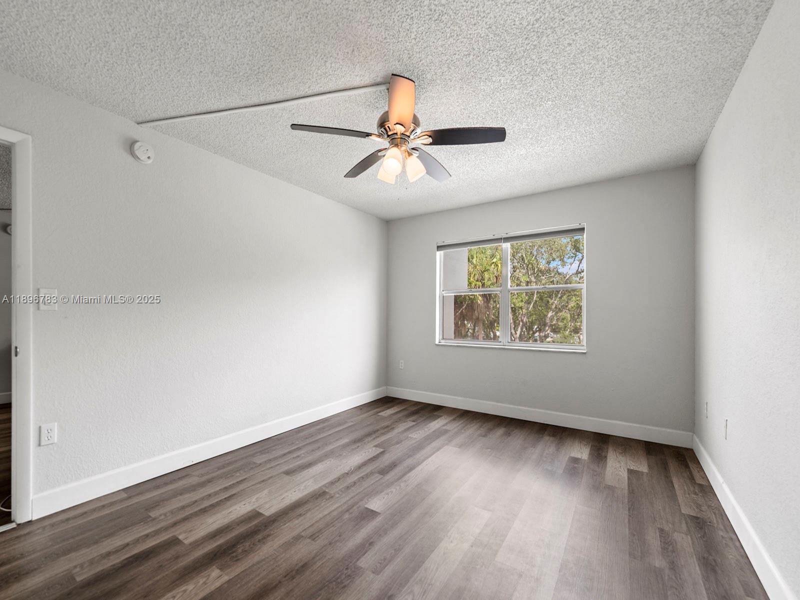 SPRINGCREST CONDO - Residential