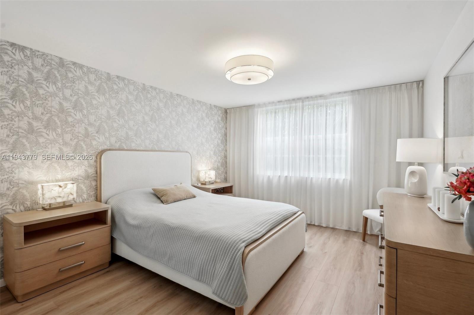 THE YACHT CLUB AT AVENTUR - Residential