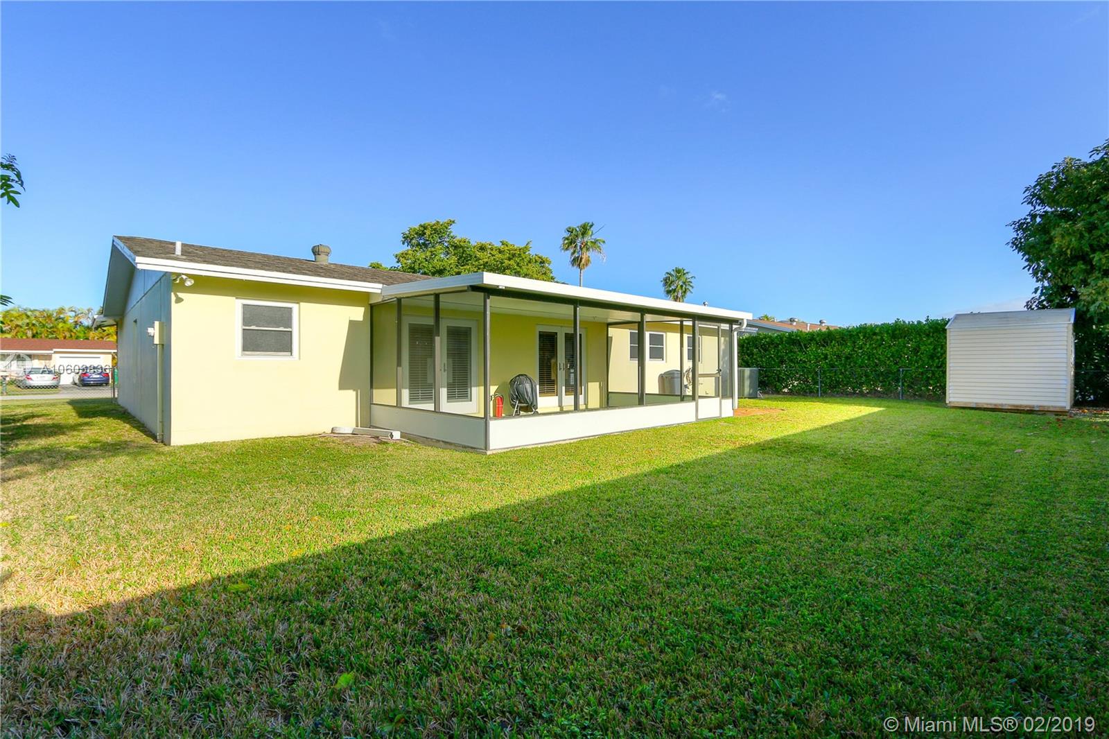 WINSTON PARK UNIT 4 - Residential