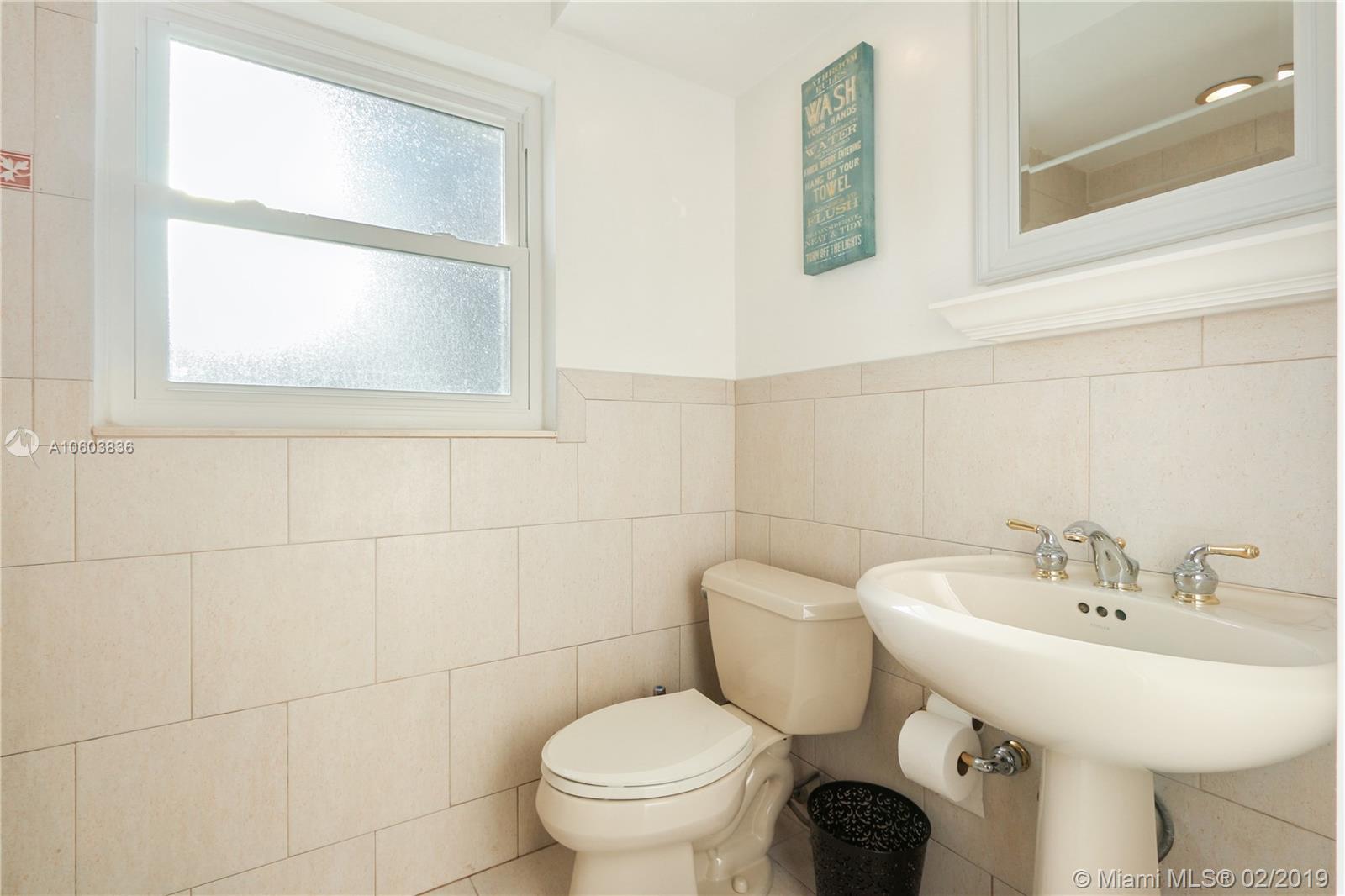 WINSTON PARK UNIT 4 - Residential