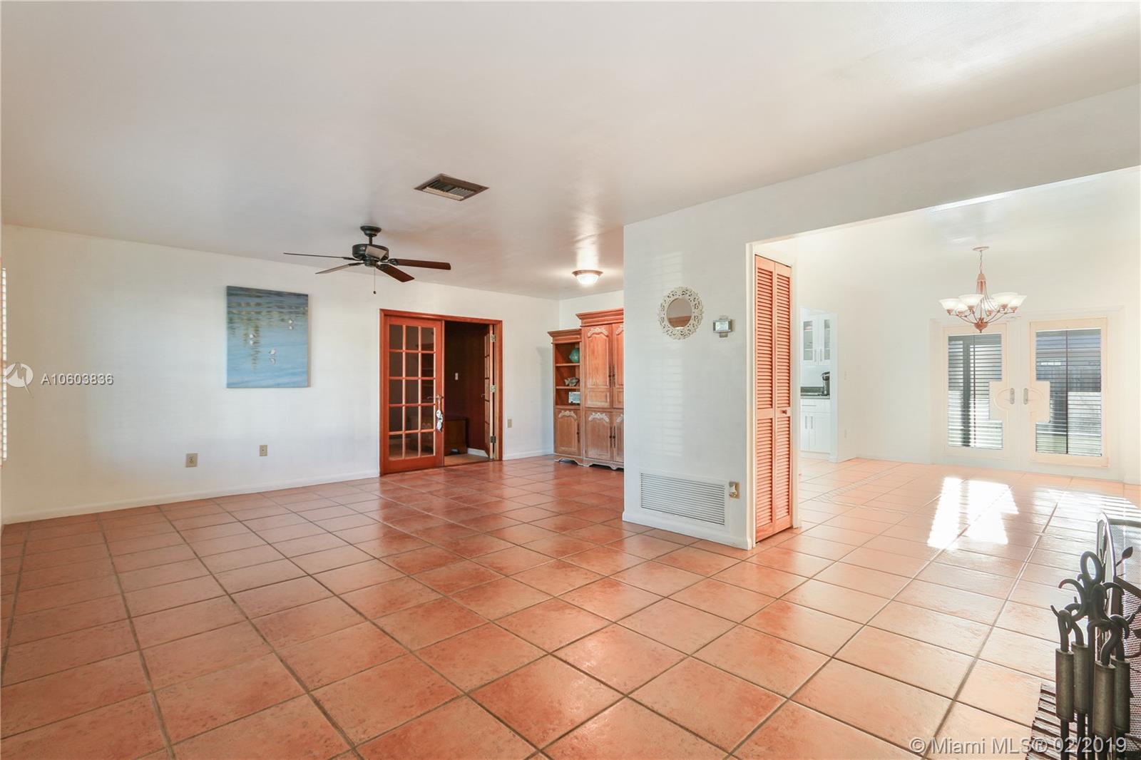 WINSTON PARK UNIT 4 - Residential