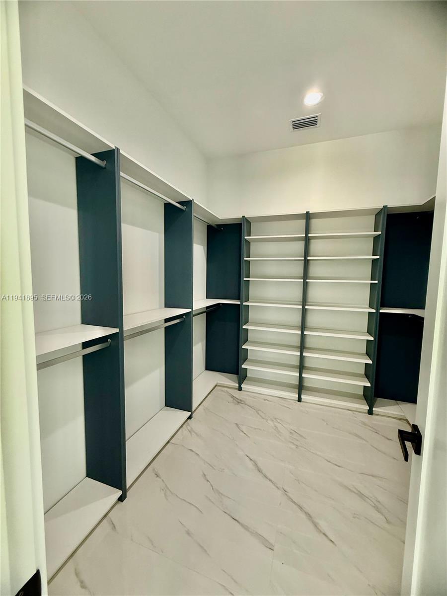 PORT ST LUCIE SECTION 40 - Residential