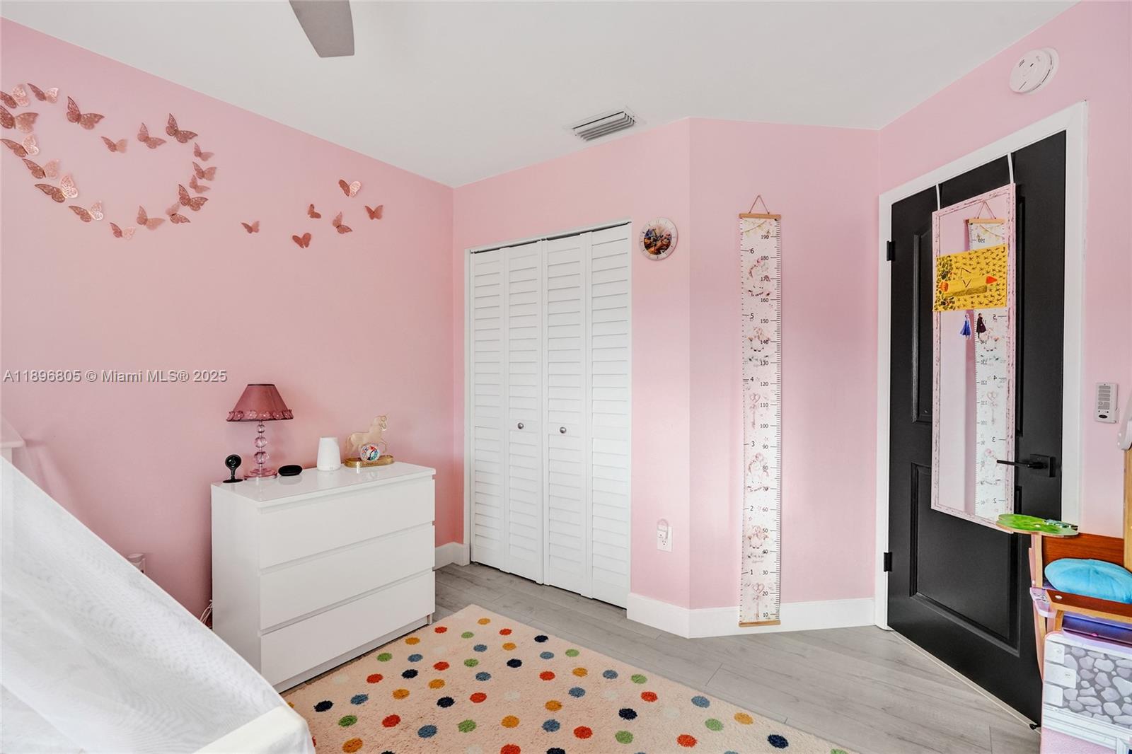SAWGRASS ESTATES - Residential