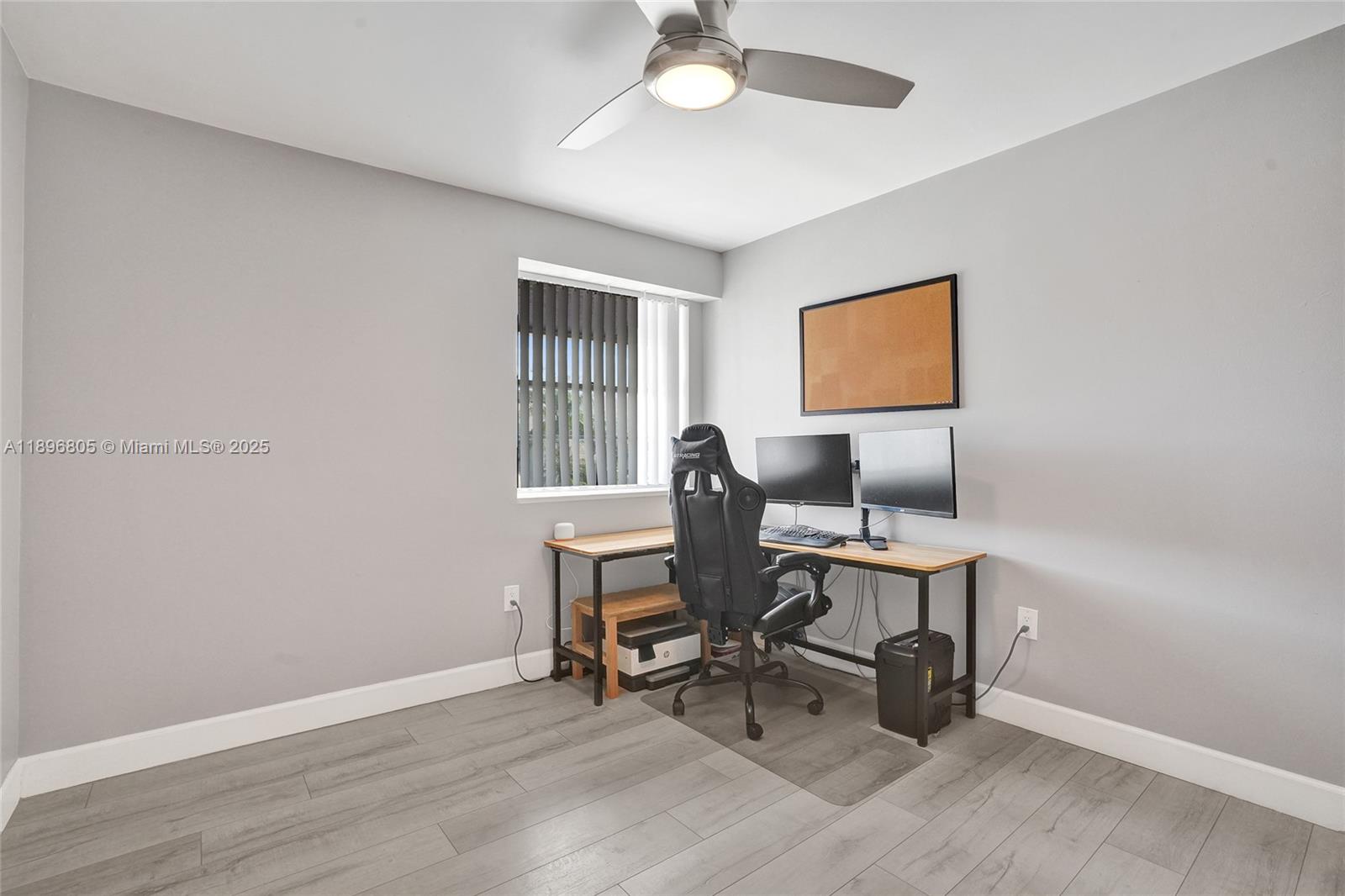 SAWGRASS ESTATES - Residential