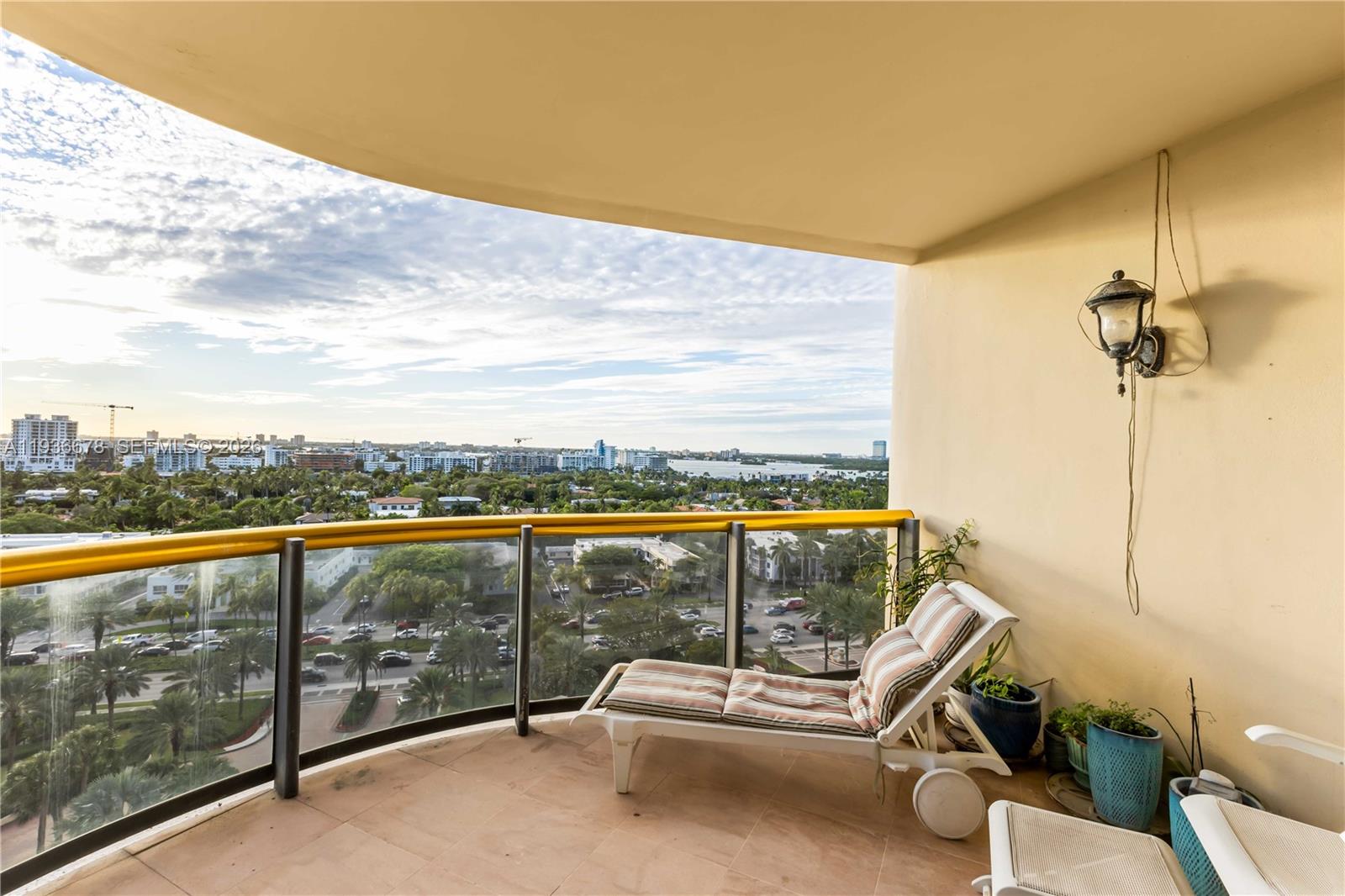 BAL HARBOUR TOWER CONDO - Residential