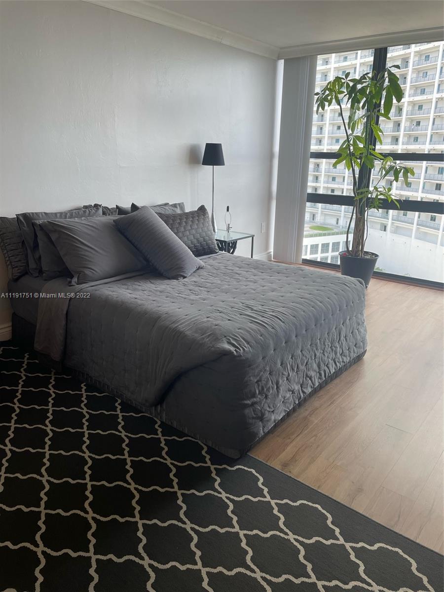 CHARTER CLUB CONDO - Residential