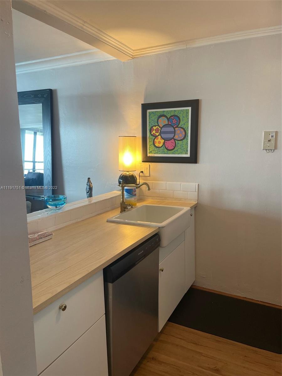 CHARTER CLUB CONDO - Residential
