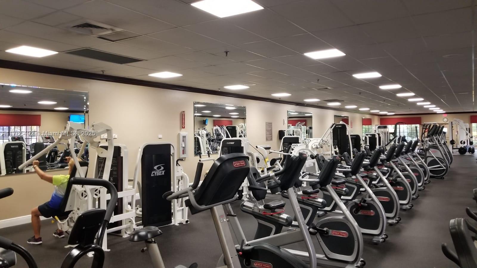 FANSHAW AT CENTURY VILLAG - Residential Lease