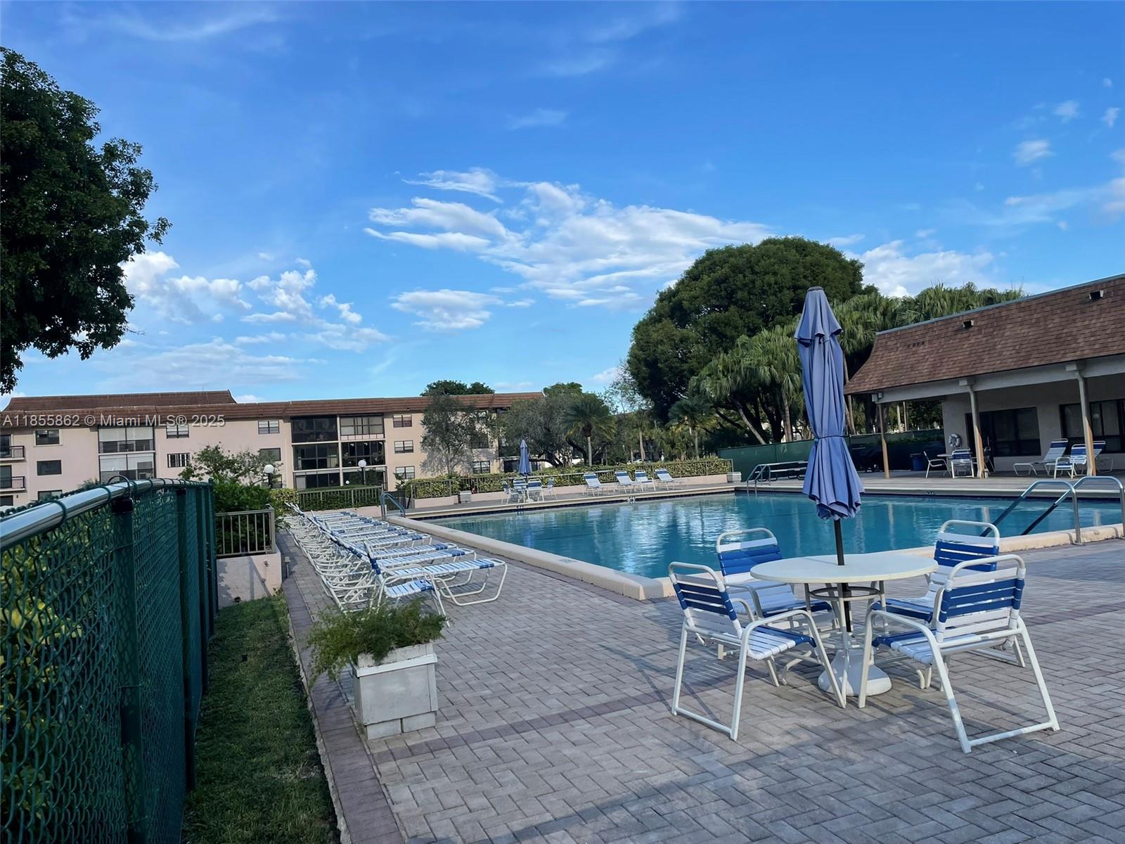 LAKES OF CARRIAGE HILLS - Residential