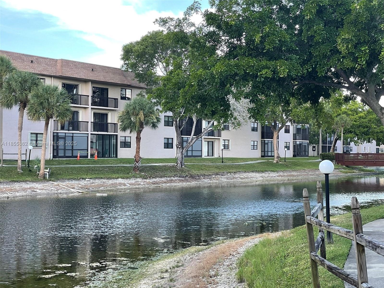 LAKES OF CARRIAGE HILLS - Residential