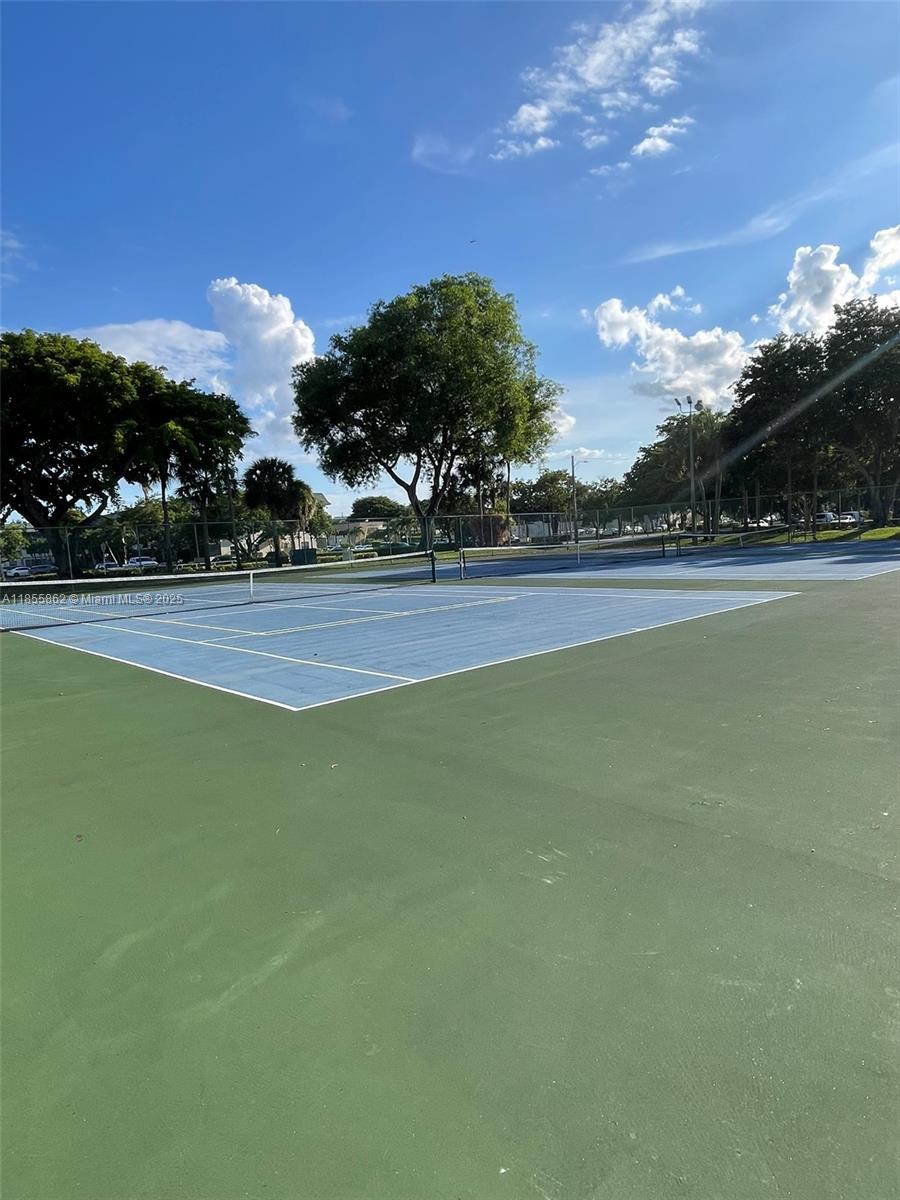 LAKES OF CARRIAGE HILLS - Residential