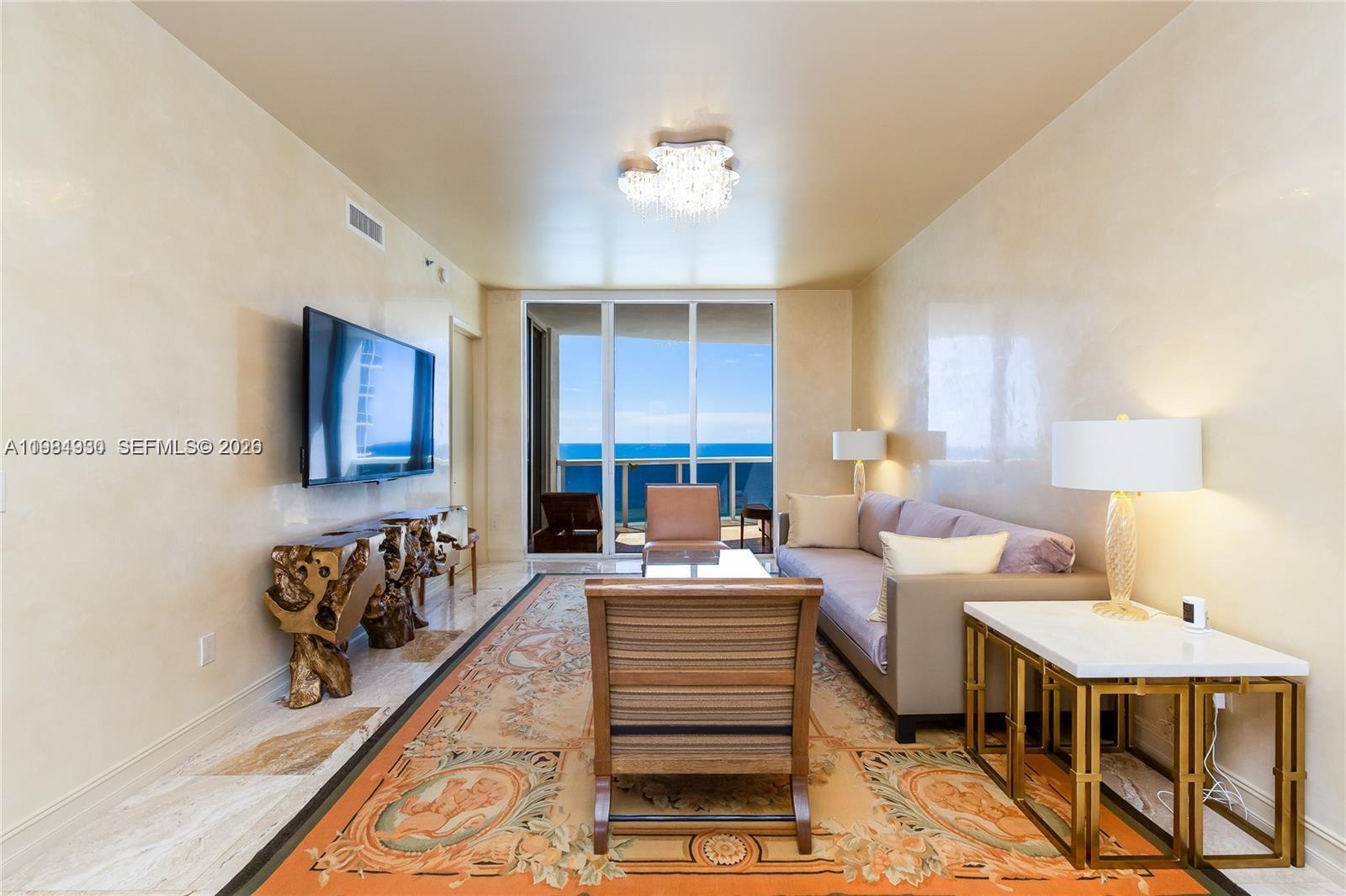 TDR TOWER I CONDO - Residential Lease