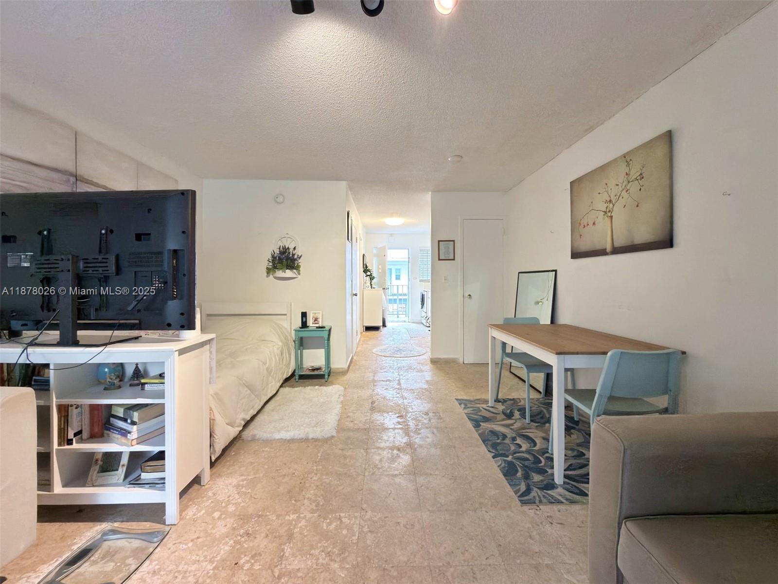 MERIDIAN PLAZA CONDO - Residential