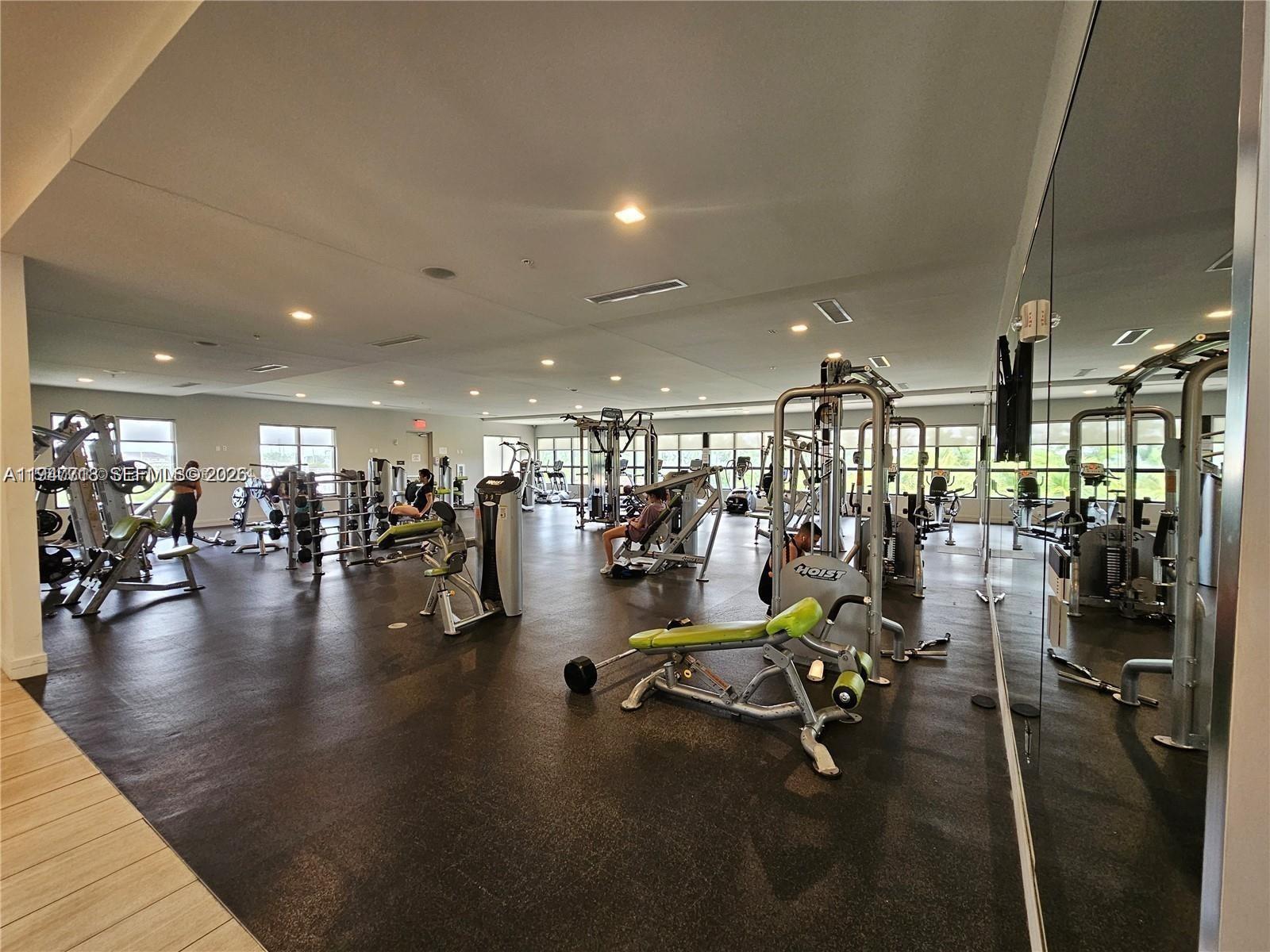 APEX AT PARK CENTRAL COND - Residential