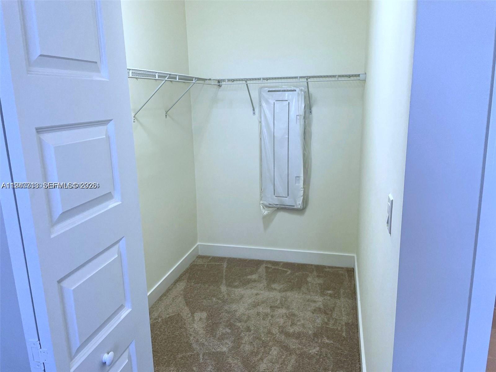 APEX AT PARK CENTRAL COND - Residential