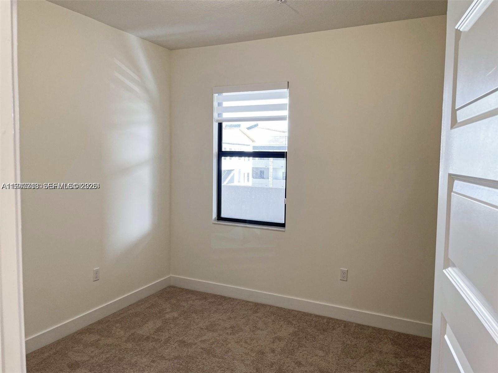 APEX AT PARK CENTRAL COND - Residential