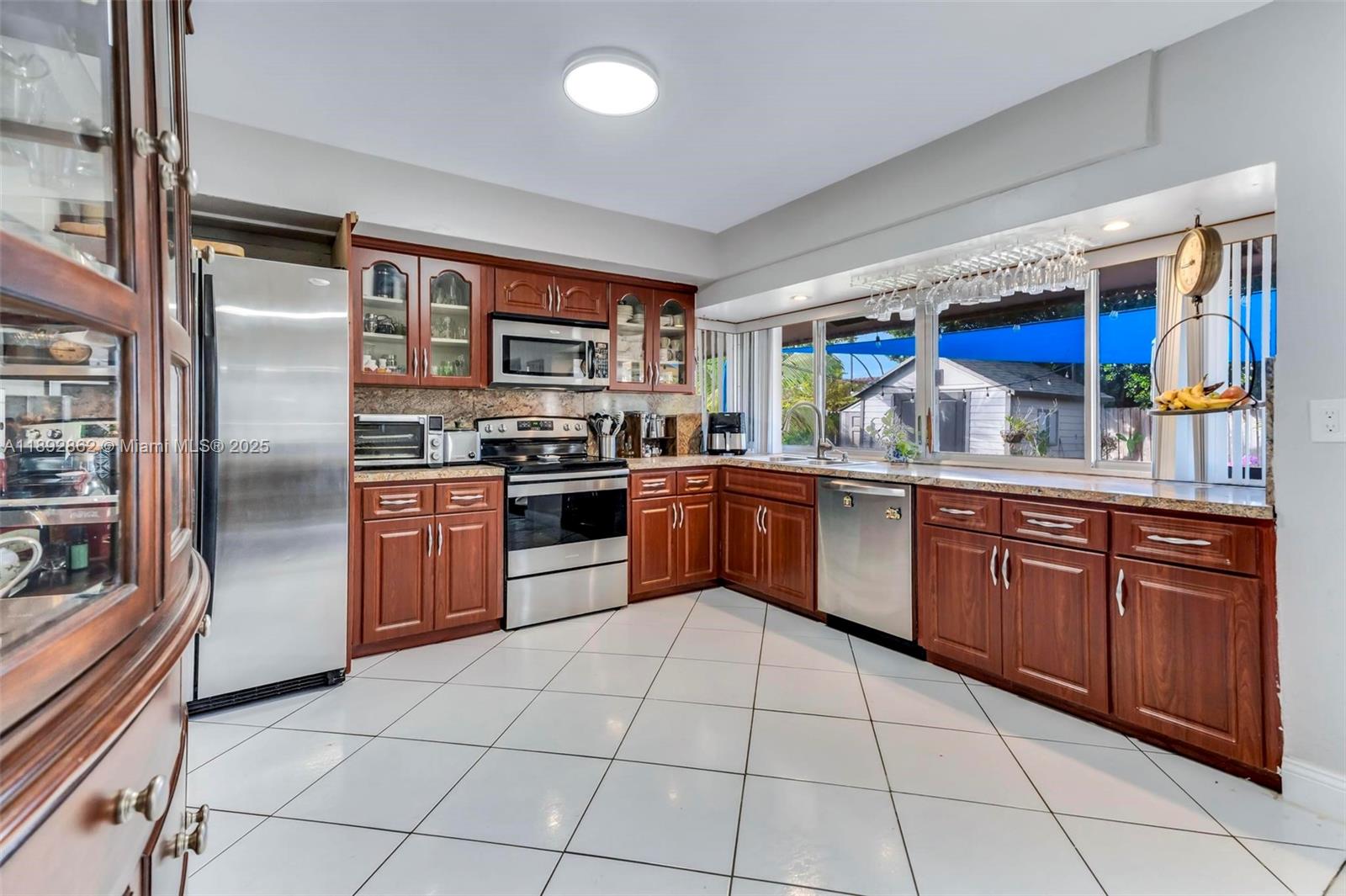 SAGA BAY SEC 1 - Residential