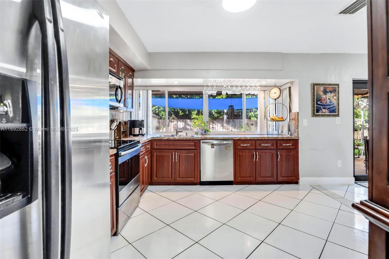 SAGA BAY SEC 1 - Residential