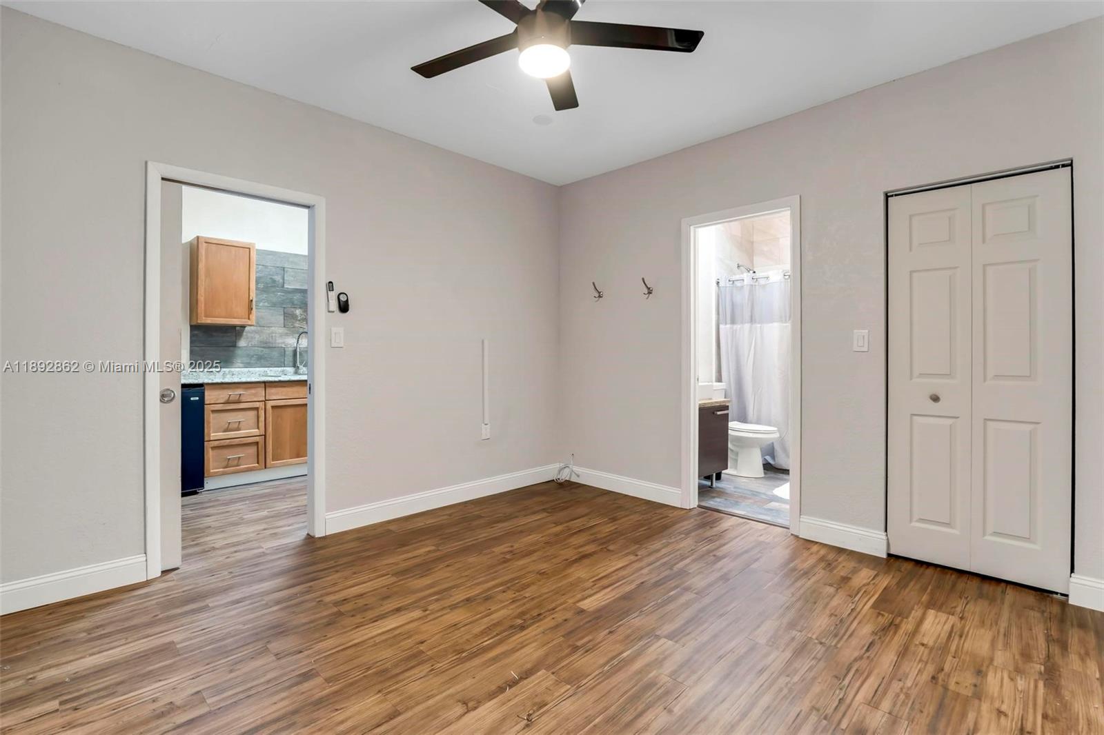 SAGA BAY SEC 1 - Residential