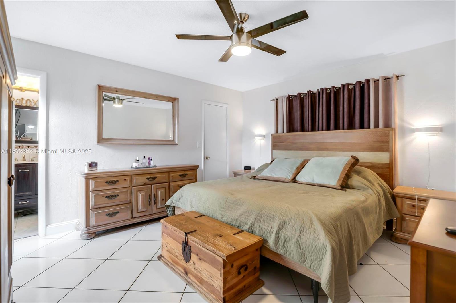 SAGA BAY SEC 1 - Residential