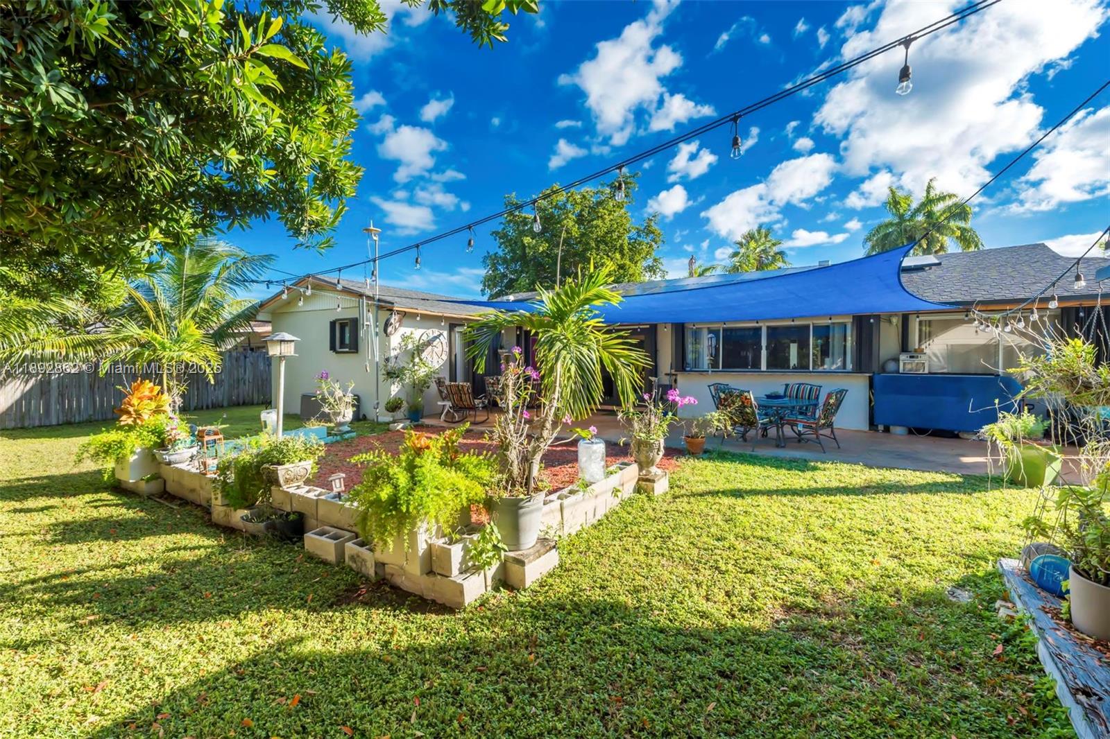 SAGA BAY SEC 1 - Residential