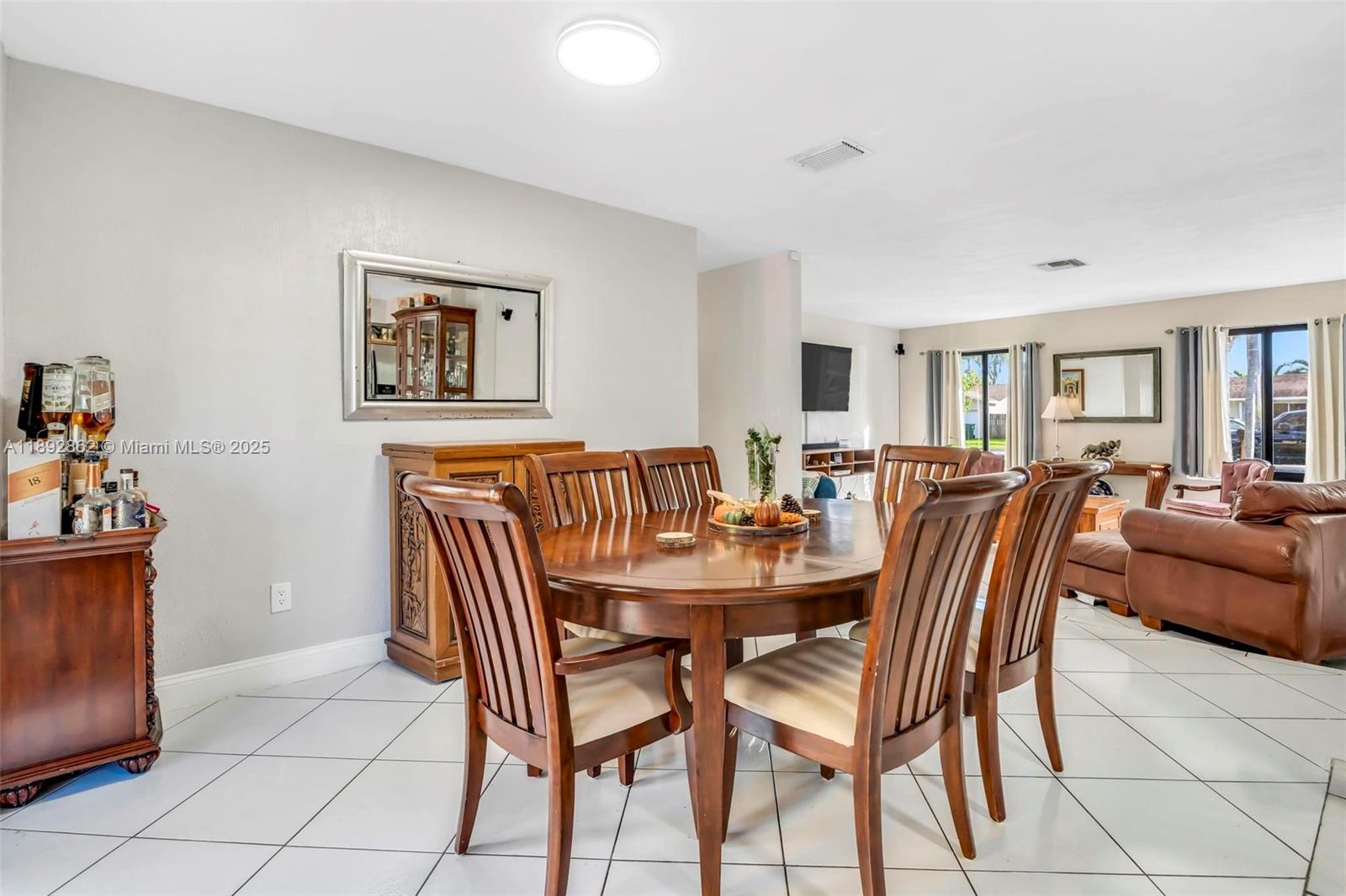 SAGA BAY SEC 1 - Residential