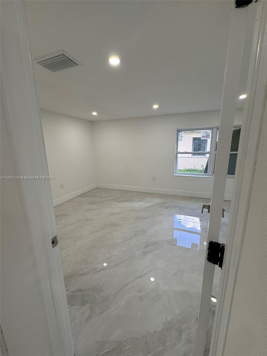 NICHOLS HEIGHTS ADDN - Residential