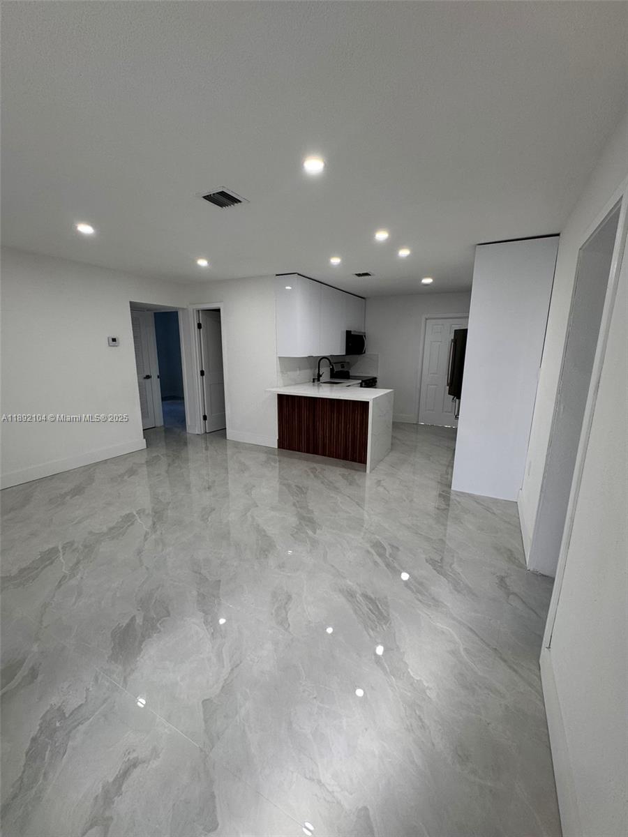NICHOLS HEIGHTS ADDN - Residential