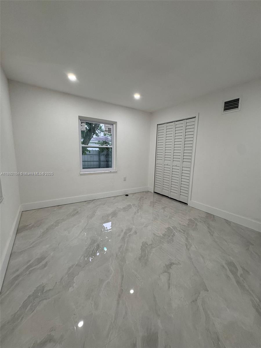 NICHOLS HEIGHTS ADDN - Residential