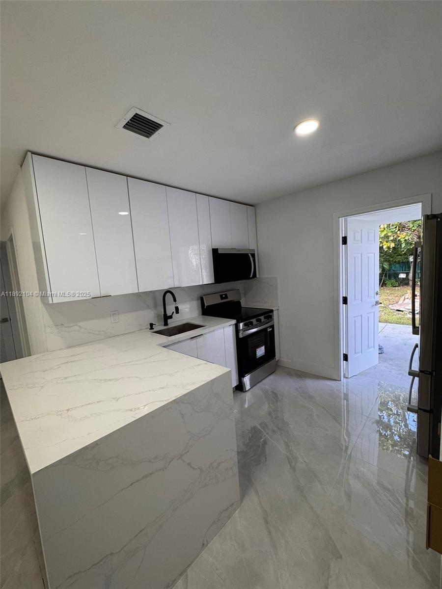 NICHOLS HEIGHTS ADDN - Residential